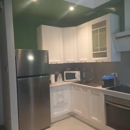 Apartment Porta Romana - Super With 2 Bedrooms & 2 Bathrooms Fully Equipped Kitchen Living Wi Fi Balcony Metro Line Porta Romana *