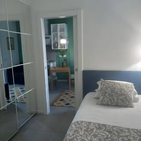Qc Therme Nearby - New Cozy With 2 Bedrooms & 2 Bathrooms Fully Equipped Kitchen Nuovissimo Trilocale Completamente Arredato 2 2 Bagni Cucina E Balcone Metro Line Porta Romana 3 Stops To Duomo Cathedral Appartamento Milano